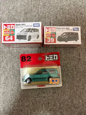 토미카 세트 초회 특별 도요타 복시와 혼다 스텝 왜건 닛산 스테이지아