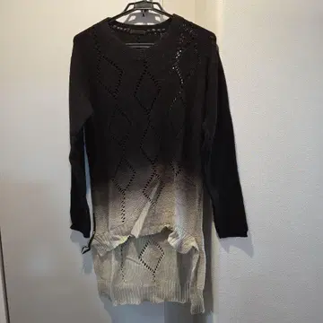 케무리 그라데이션 니트