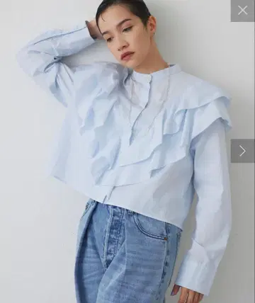 [미사용 새상품] Whim Gazette 프릴 숏 셔츠