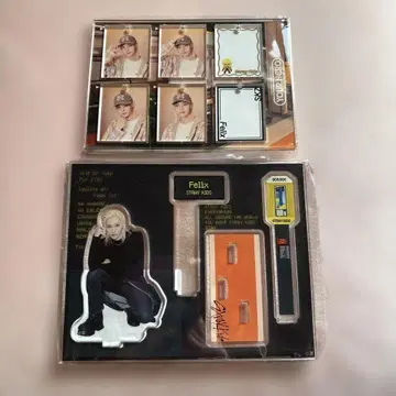 StrayKids Felix 스키즈 필릭스 아크릴 스탠드 키링