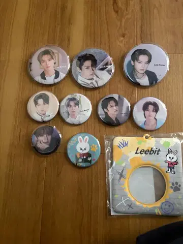 Lee Know 캔뱃지, 캔뱃지 케이스 세트