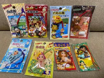 지역 한정 큐피 스트랩 묶음 판매 8개