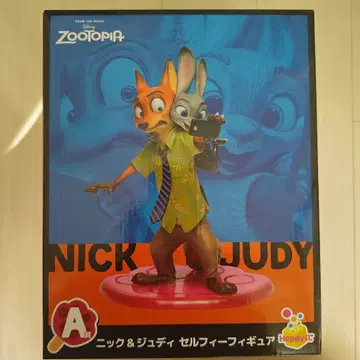 [ 미개봉 새상품 ] 주토피아 제일복권 A상 닉&주디 셀피 피규어