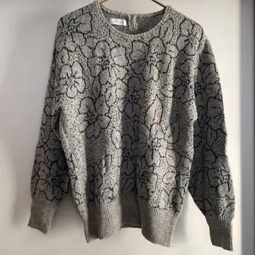 꽃무늬 빈티지 니트