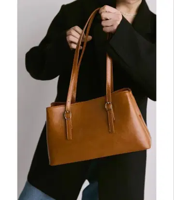 un/neu 빈티지 스타일 더블 핸들 백 카멜