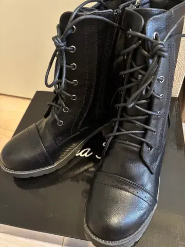 Felicia Felice 숏부츠