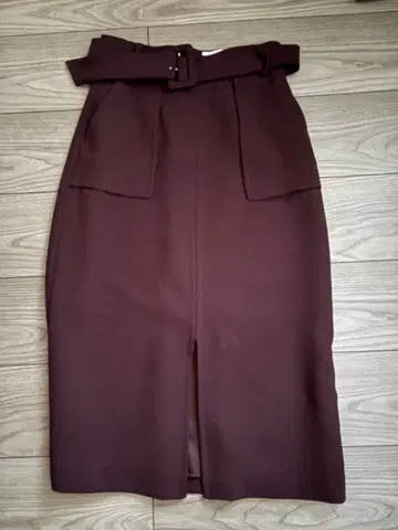 STOUDIOUS 타이트 스커트 벨트 포함