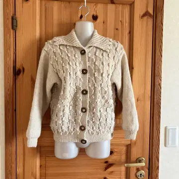 영국제 모(알파카) 100% 핸드메이드 케이블 짜임 가디건