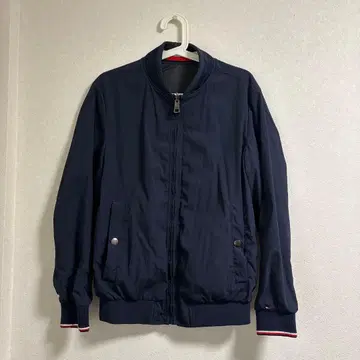 리버서블 TOMMY HILFIGER 집업 점퍼