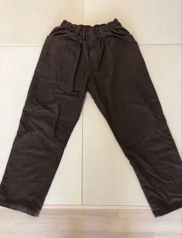 COMFORTABLE REASON 브라운 팬츠