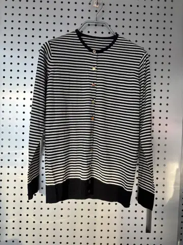 두지엠 클래스 스트라이프 긴팔 가디건