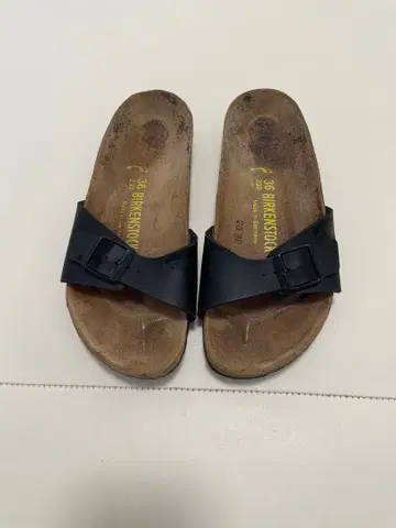 Birkenstock 블랙 샌들 23cm