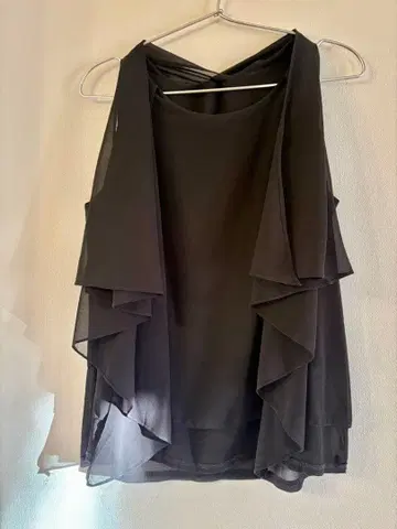 3WAY 블랙 슬리브리스 상의