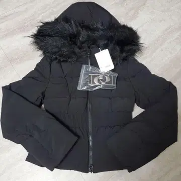 GYDA 제이다 2025년 GD 벨트 포함 숏 다운 코트