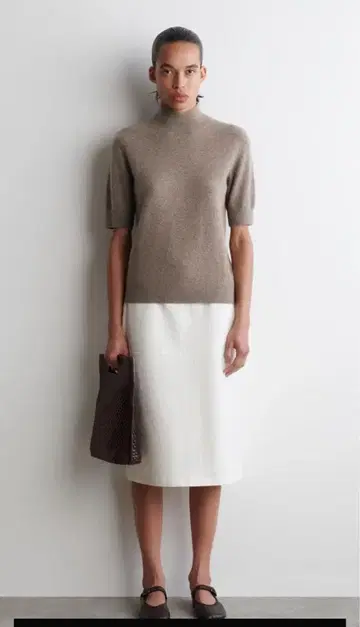 COS 코스 주름 가공 코튼 펜슬 스커트 38호