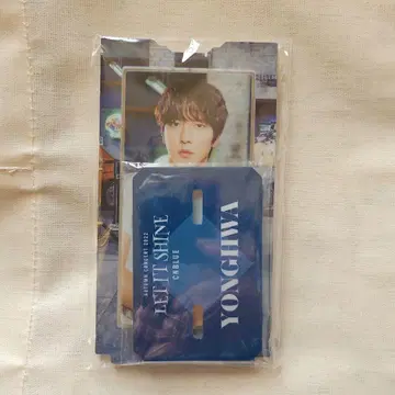 CNBLUE 용화 아크릴 스탠드