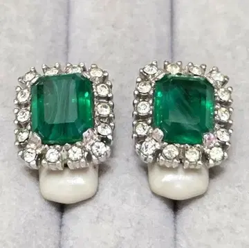 CINER 사이너 그린 계열 스톤 귀찌 C2495