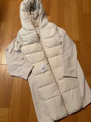 새상품 베이지 화이트 아우터 야마다야 스콧 클럽 Aga