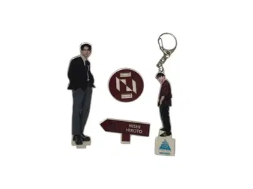 ini 니시 코토 아크릴 스탠드 아크릴 키링 세트