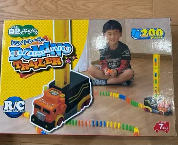 자동으로 늘어놓는 도미노 트레일러 200피스