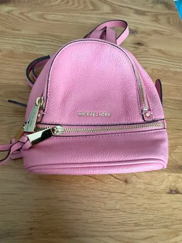 MICHAEL KORS 핑크 백팩