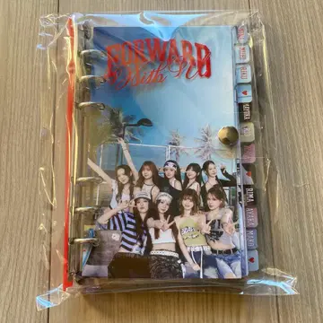 NiziU 시즌 그리팅 수첩