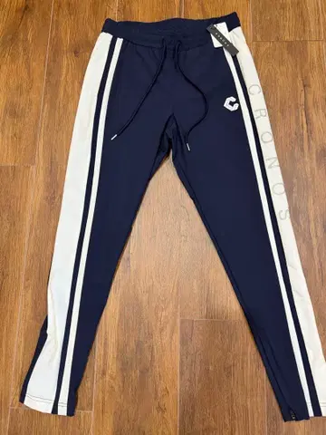 CRONOS 사이드 스트라이프 조거 팬츠