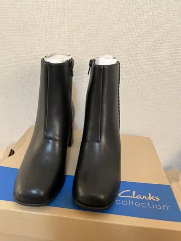 새상품 클락스(clarks) 앵클부츠 샷 부츠 블랙 가죽 UK4