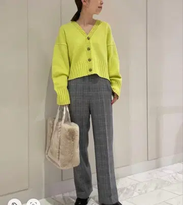 새상품급! 투모로우랜드 맥피 라무 캐시미어 S 사이즈