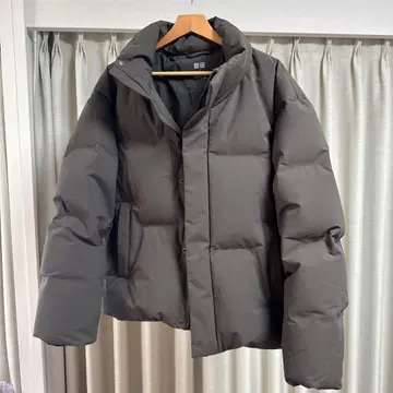 UNIQLO 심리스 다운 자켓 다크 브라운