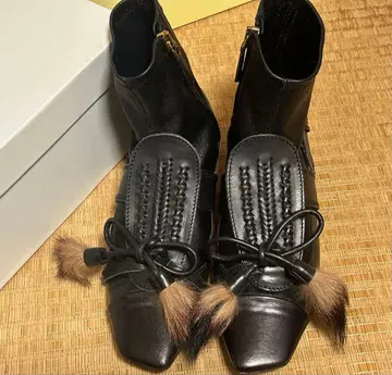 칼벤 CARVEN 퍼 달린 모카신 부츠