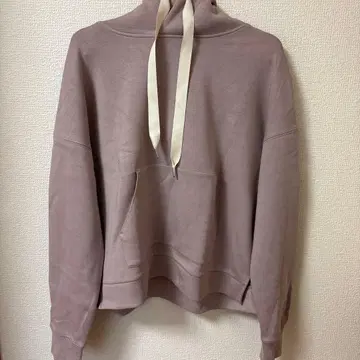 Couture Brooch 후드 부착 후드티