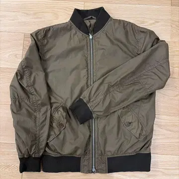 투모로우랜드 MA-1 플라이트 자켓 올리브 브라운