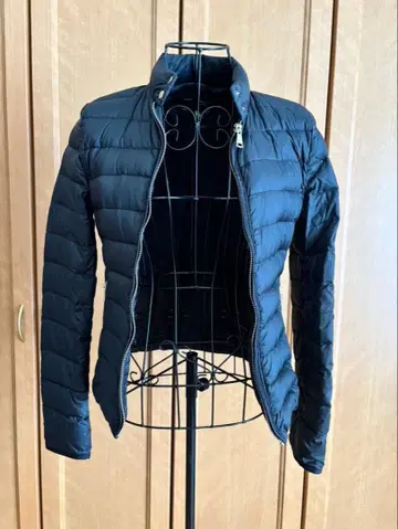 ZARA 다운 자켓 블랙