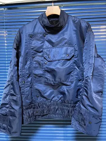 엔지니어드 가먼츠 MA-1 플라이트 자켓