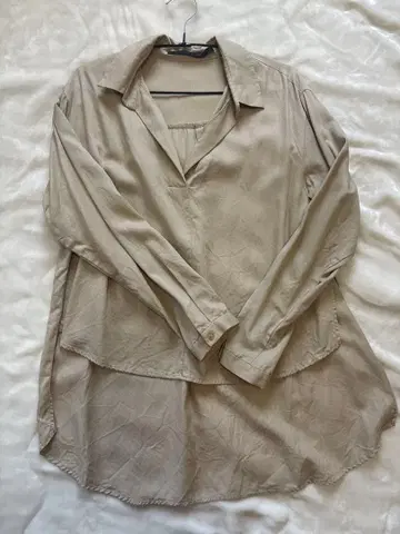 [새상품급] KBF+ 오픈 카라 셔츠