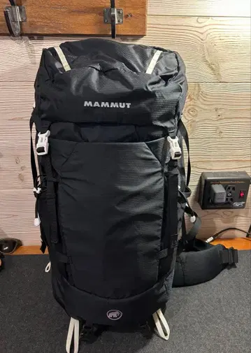 MAMMUT Lithium Crest 50+7L 남성용