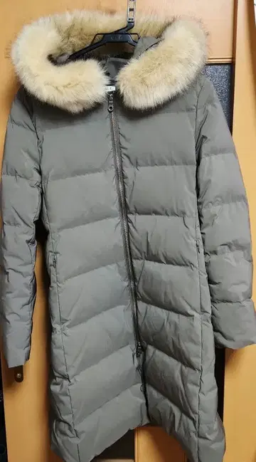 새상품급 PLST 여성용 다운 코트