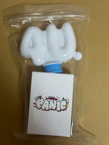 후~유 PANIC 응원봉