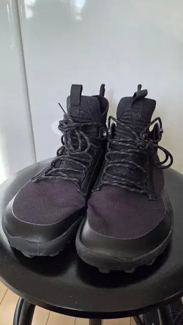 VIVOBAREFOOT MAGNA LITE WR SG 남성용 26.5cm