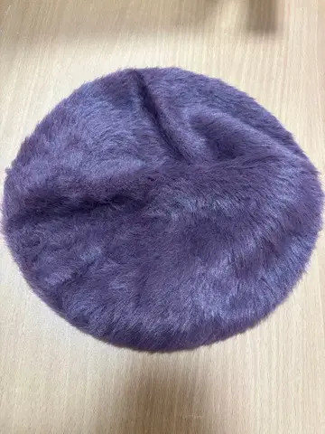 와인 레드 베레모