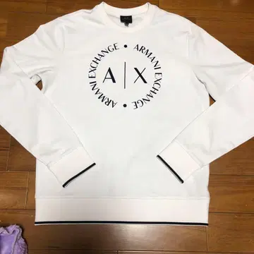Armani Exchange 화이트 트레이닝복 M