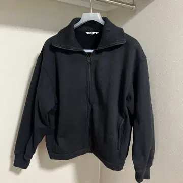 UNIQLO U 보아 맨투맨 트랙 자켓