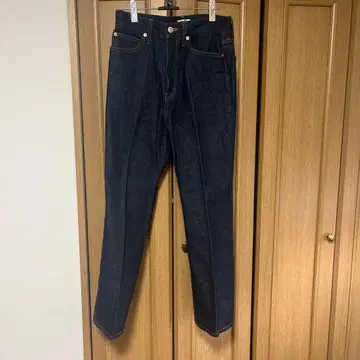 LOWRYS FARM 스트레이트 데님