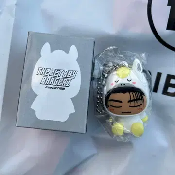 쿠와바라 타쿠미 인형옷 키링 시크릿 레어