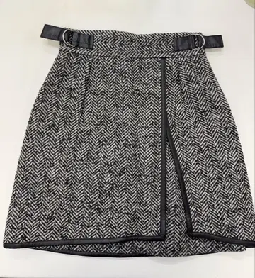 헤링본 무늬 랩스커트 벨트 포함