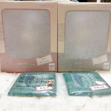 룩업 진격의 거인 엘렌 예거 & 리바이 세트