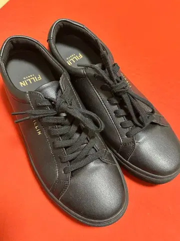 FILLIN 블랙 스니커즈 26cm