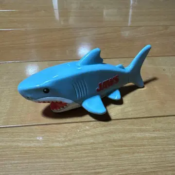 JAWS 상어 모양 완구
