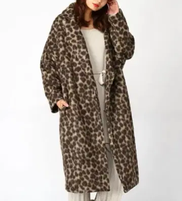 JEANASI 레오파드 무늬 오버 사이즈 자켓